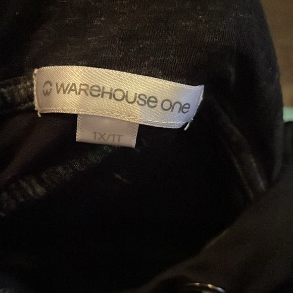 1x Warehouse One tshirt hoodie - Picture 2 of 3